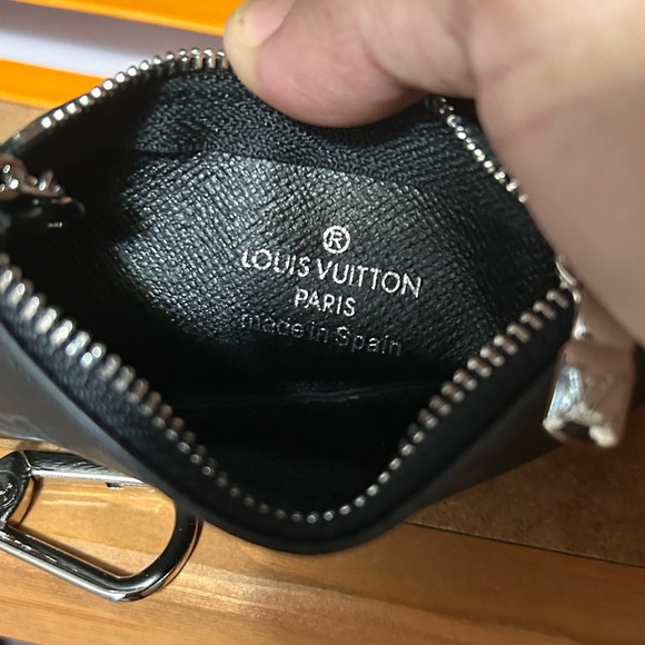 Louis Vuitton LV Monogram Cles Key Case Coin Purse Pouch Wallet - Picture 5 of 5